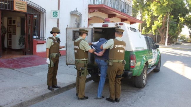 Prisión preventiva para sujetos imputados por robar camión con salmones en Peumo