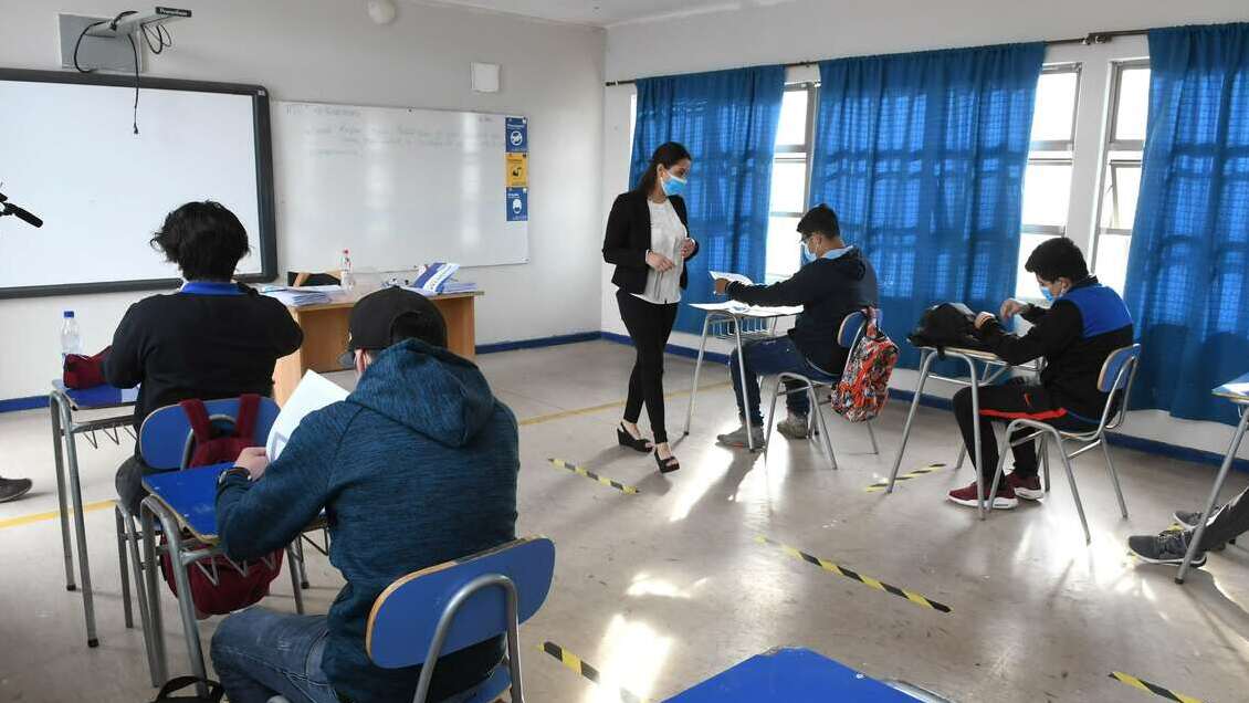 El 15% de colegios con clases presenciales tuvieron contagios por Covid-19, según Mineduc