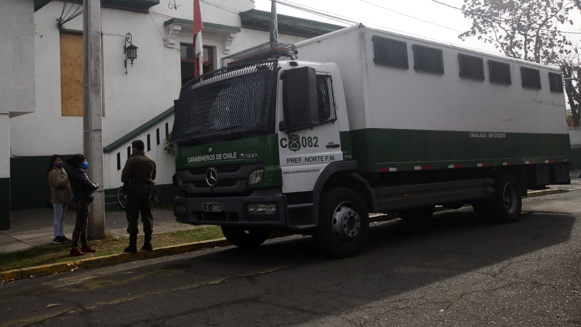 Al menos 30 personas fueron sorprendidas en un baby shower clandestino en Calama