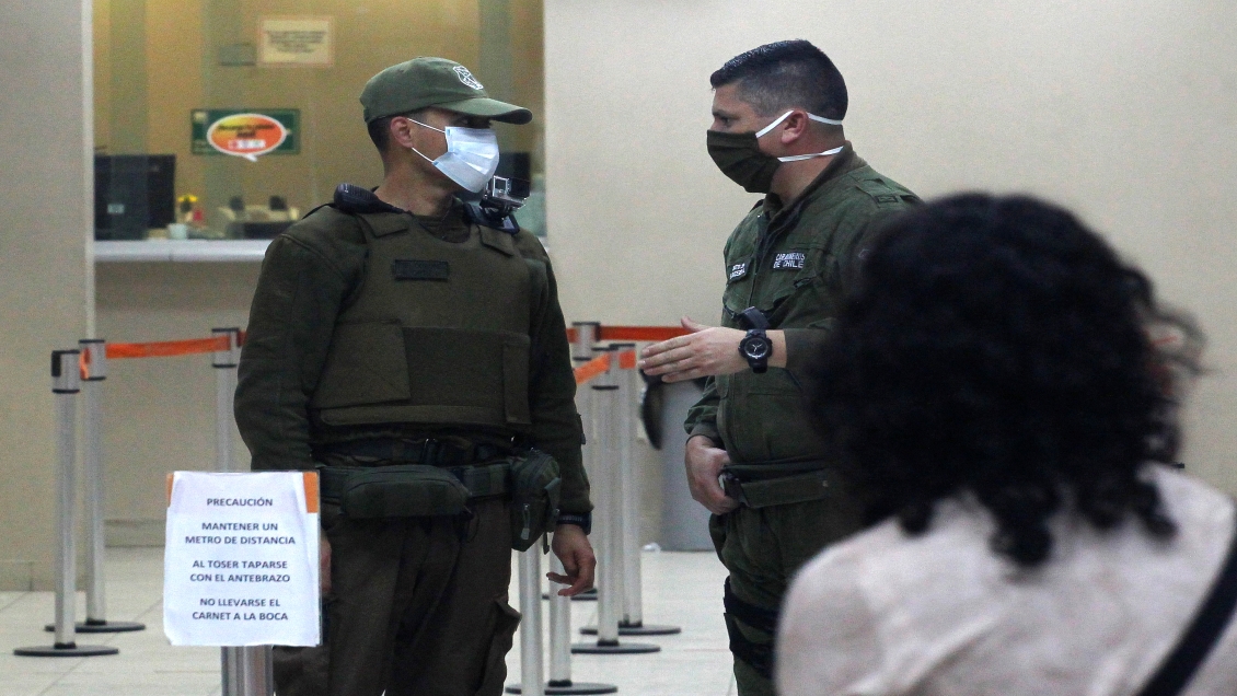 Seis personas fueron detenidas tras intentar robar en sucursal de una caja de compensación