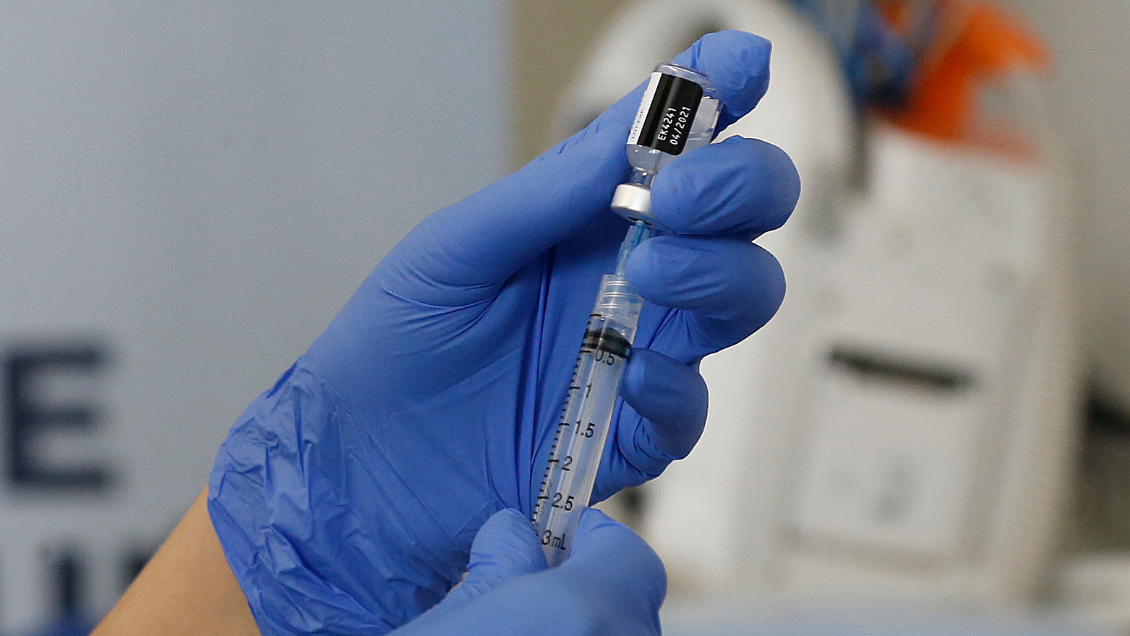 Cómo es el plan de vacunación para los adultos mayores