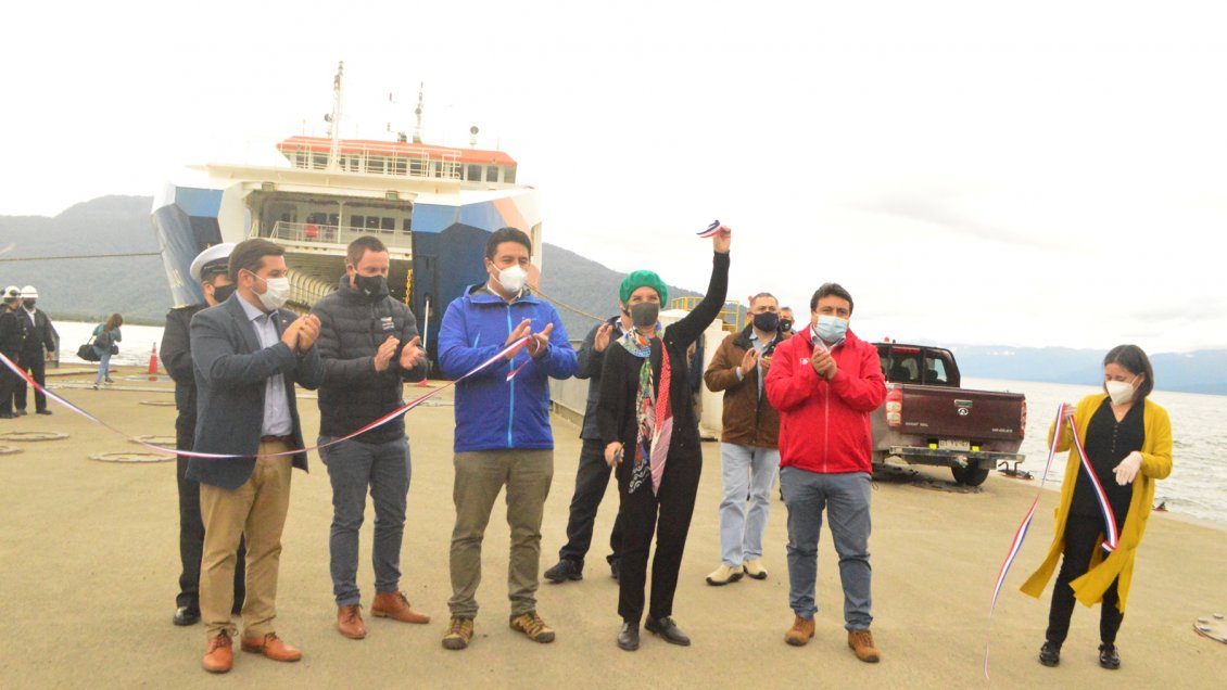 Suman tercer viaje semanal en la ruta marítima entre Puerto Cisnes y Quellón