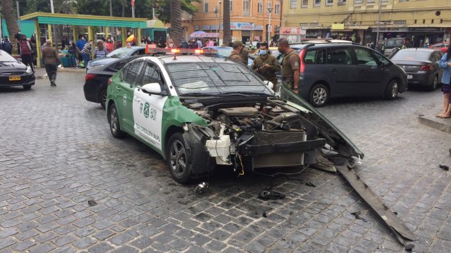 Dos patrullas chocaron entre sí mientras se dirigían a un procedimiento policial en Valparaíso