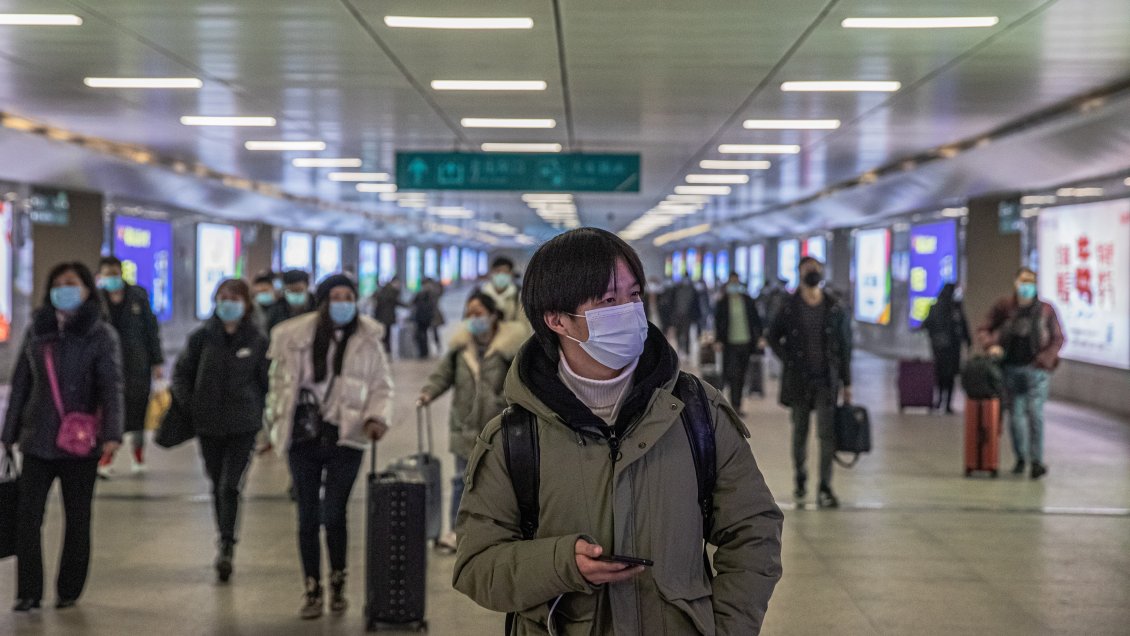 China exige cuarentena casera a quienes regresen a sus pueblos por Año Nuevo