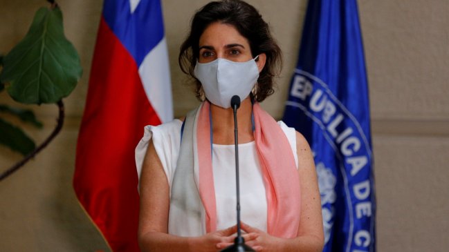 Ministra Zaldívar evalúa dejar el gabinete por 