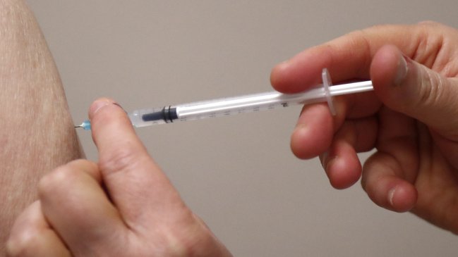 Francia ya ha vacunado a un millón de personas contra el coronavirus