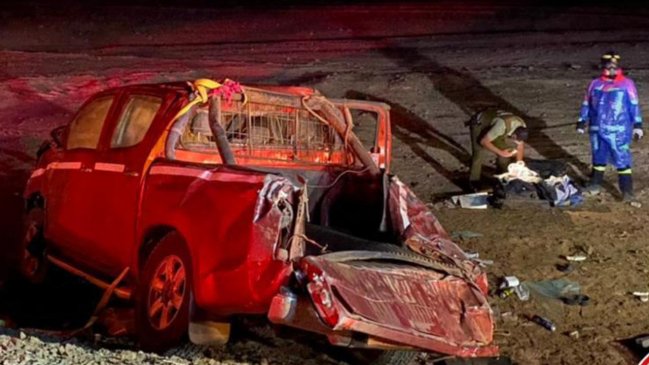 Volcamiento de camioneta dejo tres lesionados en la Mano del Desierto