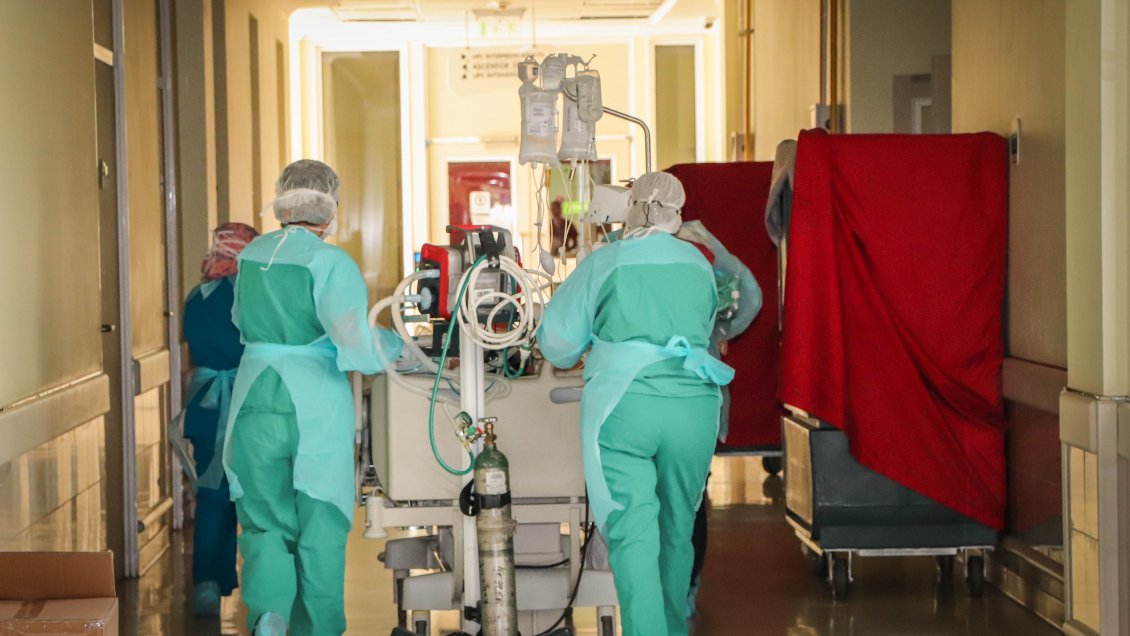 Hospital Regional Rancagua complejizará nuevas camas ante alza de casos de Covid-19