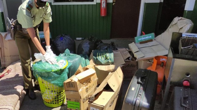 Carabineros detuvo a pareja por robo de la carga de un camión de mudanzas en Padre las Casas