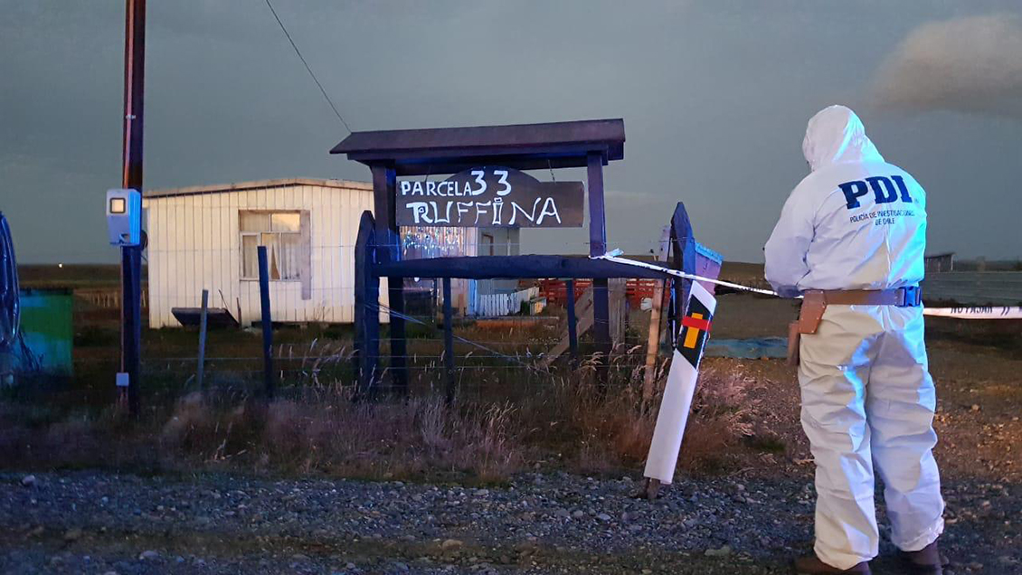 Mujer de 43 años fue encontrada muerta en su domicilio en Porvenir