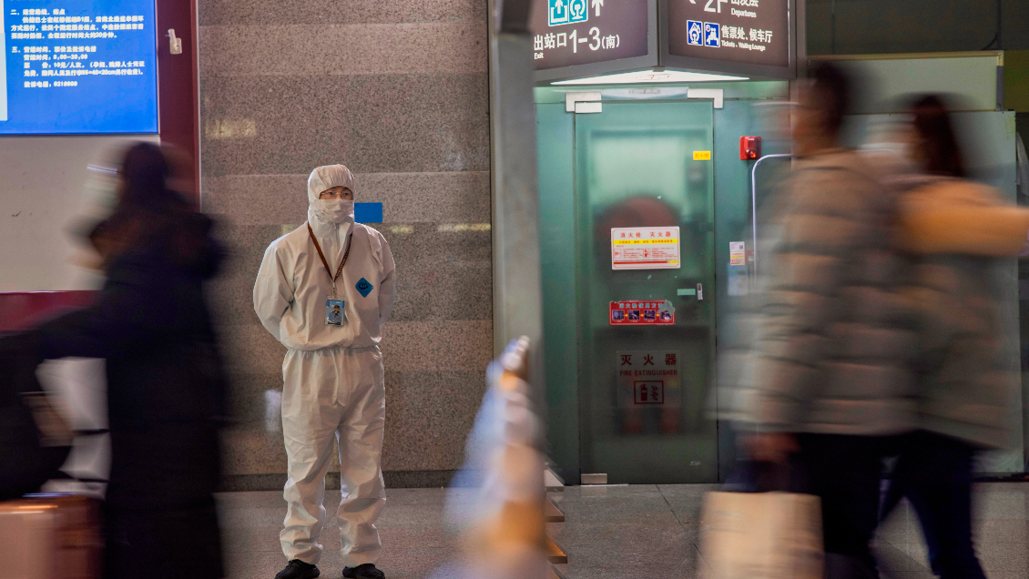 Pedirán prueba anal de Covid-19 a extranjeros que quieran entrar a Pekín