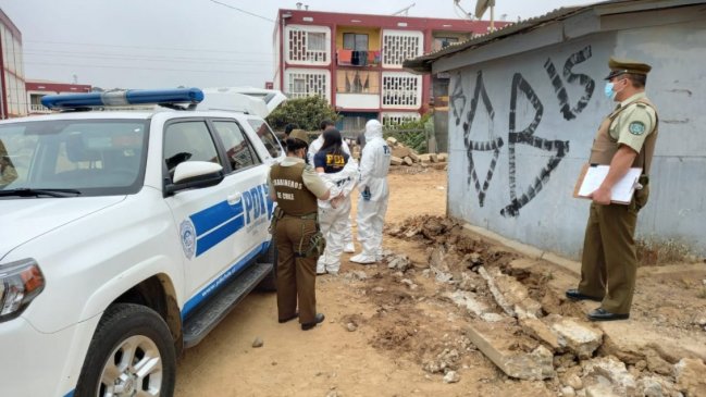 Velorio de hombre muerto en robo terminó en quema de pastizales por fuegos artificiales