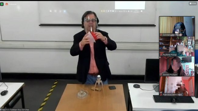 Universidad de Chile implementó salas híbridas para facilitar las clases en formato mixto