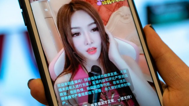 La versión china de TikTok demanda al desarrollador de WeChat por monopolio