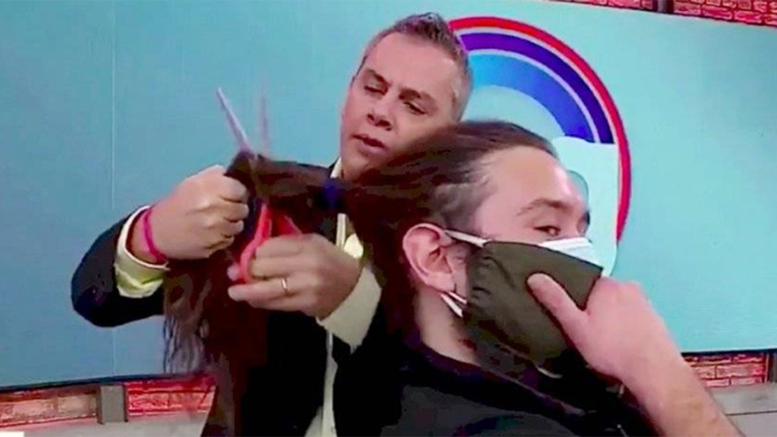 Tras siete meses, camarógrafo al que Viñuela le cortó su pelo en vivo volverá a trabajar en Mega