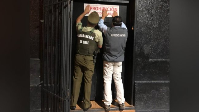 Fiscalización de Carabineros y Seremi de Salud terminó con detenidos, locales clausurados y sumarios sanitarios