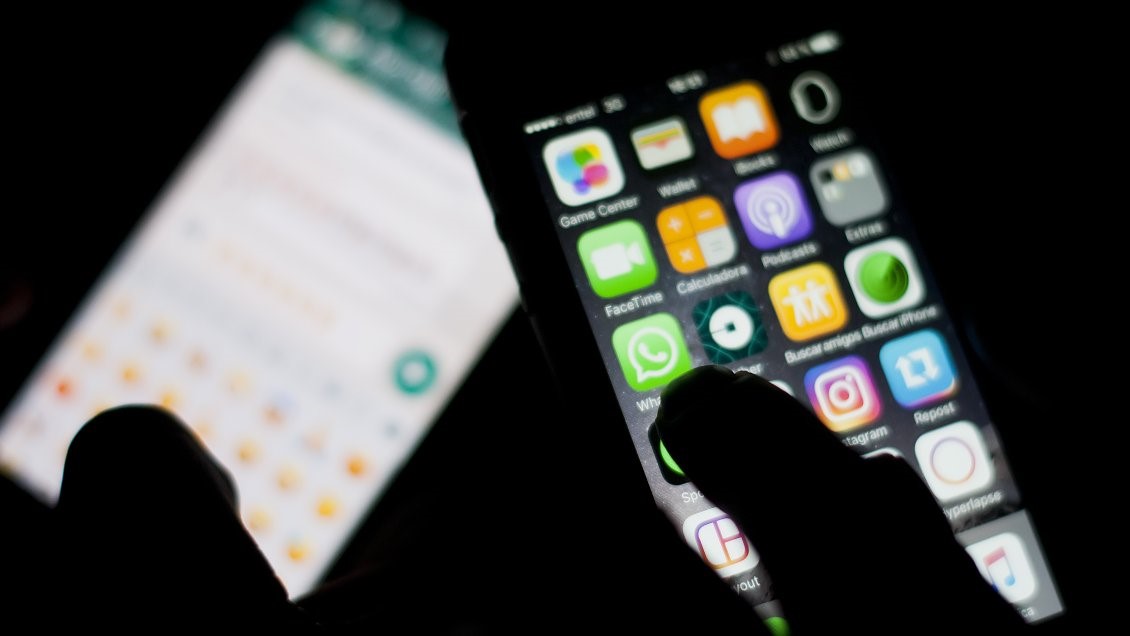 Ñuble registra más de mil denuncias de incumplimientos sanitarios a través de “Whatsapp Alerta”