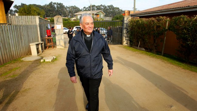 Justicia sobreseyó causa por abuso sexual contra obispo emérito de Chillán, Carlos Pellegrin