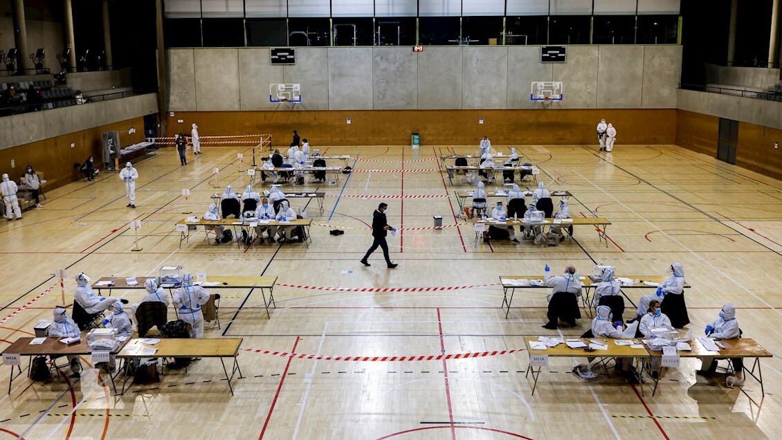 Elecciones: Socialistas ganan en votos pero la mayoría es independentista en Cataluña