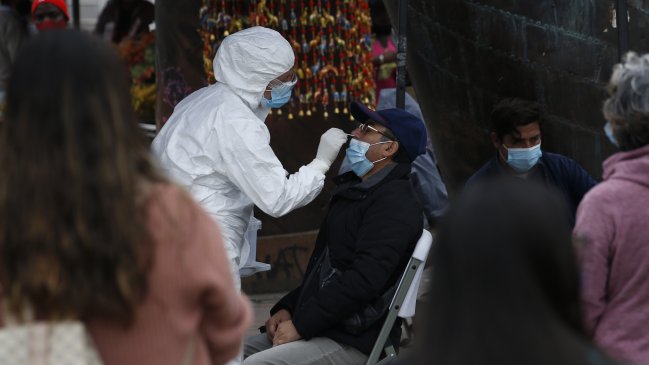 Covid-19 en Chile: 3.815 casos en un día y 98 fallecidos