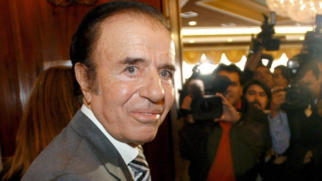 Ex embajador Carlos Figueroa: Los chilenos debemos respeto y gratitud a Menem