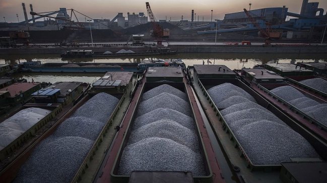 China estudia limitar la exportación de tierras raras a EEUU, vital para la industria tecnológica