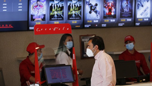 Regreso de los cines chilenos solo logró rozar los 20 mil asistentes en primer fin de semana