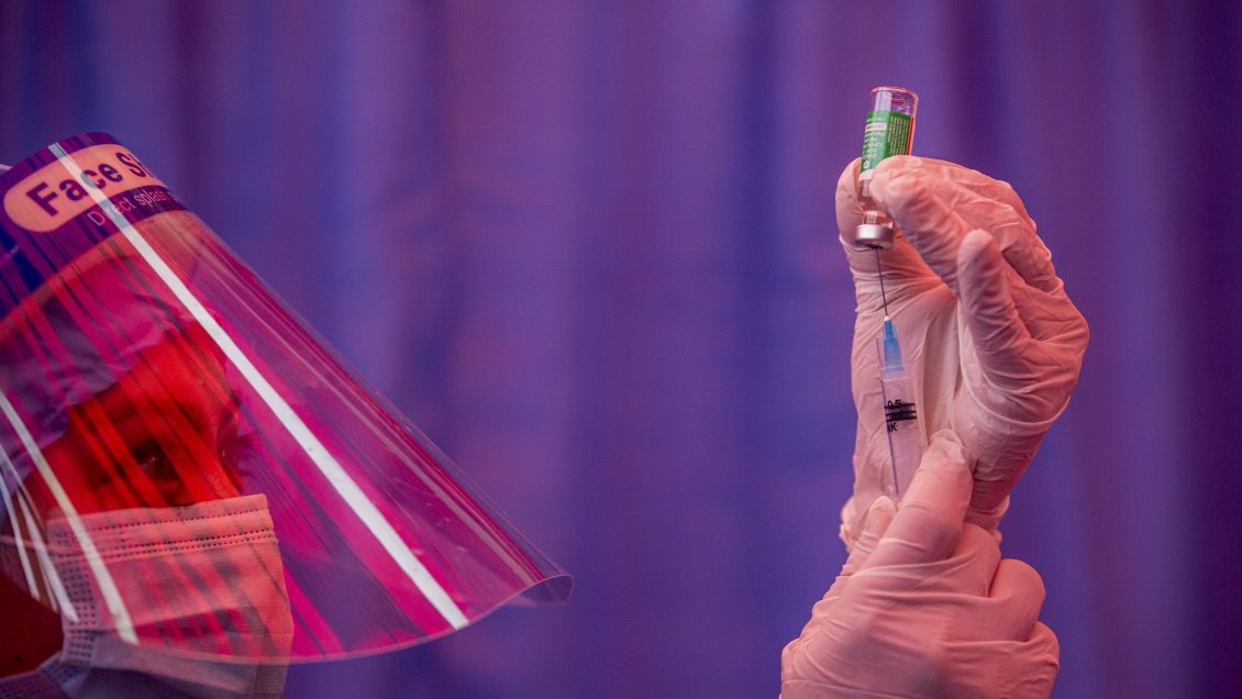 En la Unión Europea ya se han vacunado 29 millones de personas, el 8 % de los adultos