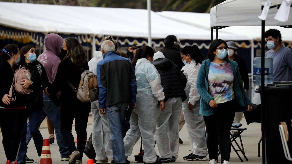 Municipalidad de Viña culpó a Seremi por retraso en vacunaciones de este lunes