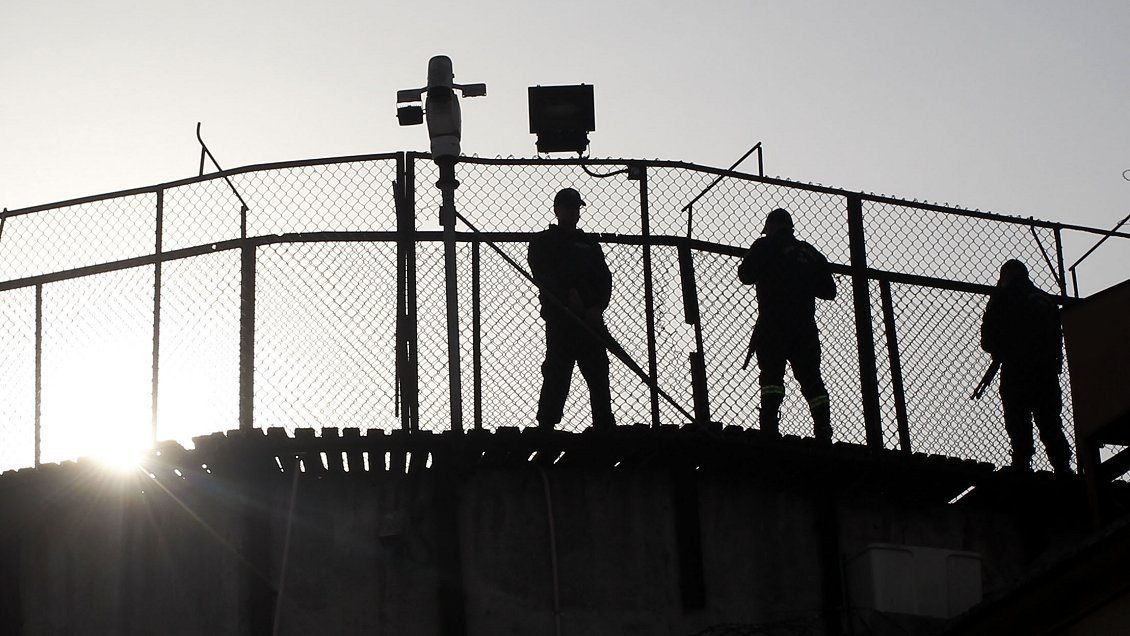 Mujer intentó ingresar droga a la cárcel de Los Andes en un envase de desodorante