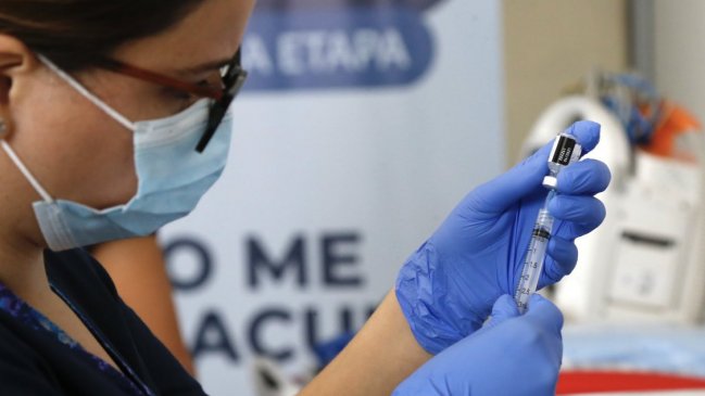 Cerca de 500 pacientes oncológicos comenzaron a ser vacunados contra el coronavirus en Ñuble
