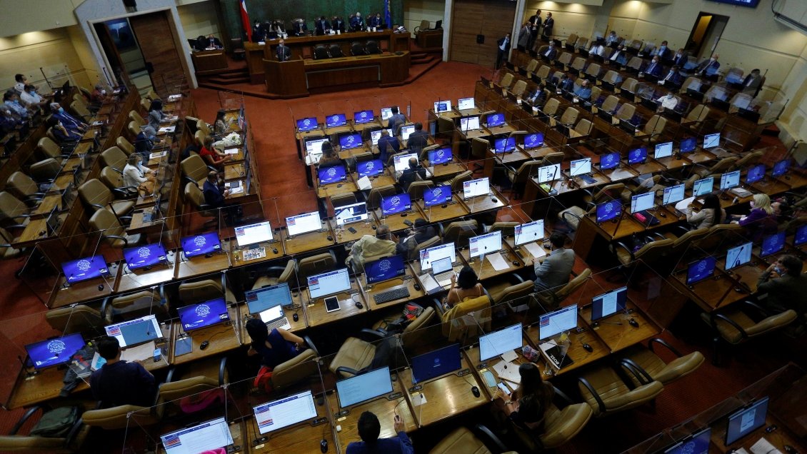 Parlamentarios rechazaron que ley que regula mercado financiero sea una 