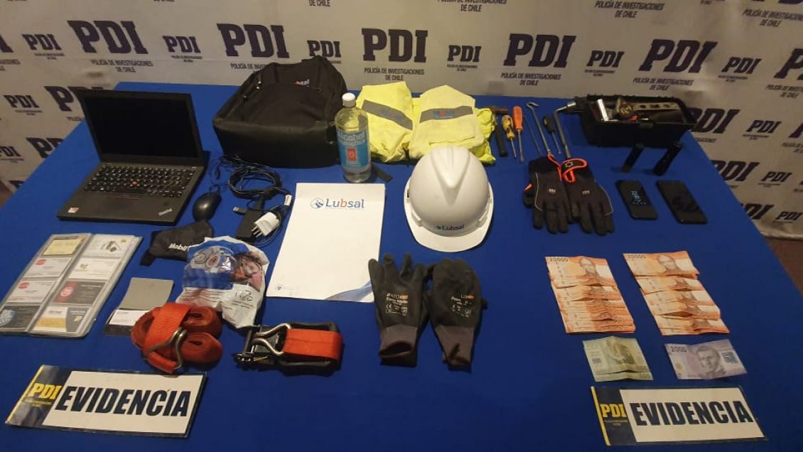 Detienen a sujetos acusados de cometer ola de robos en estacionamientos de supermercados