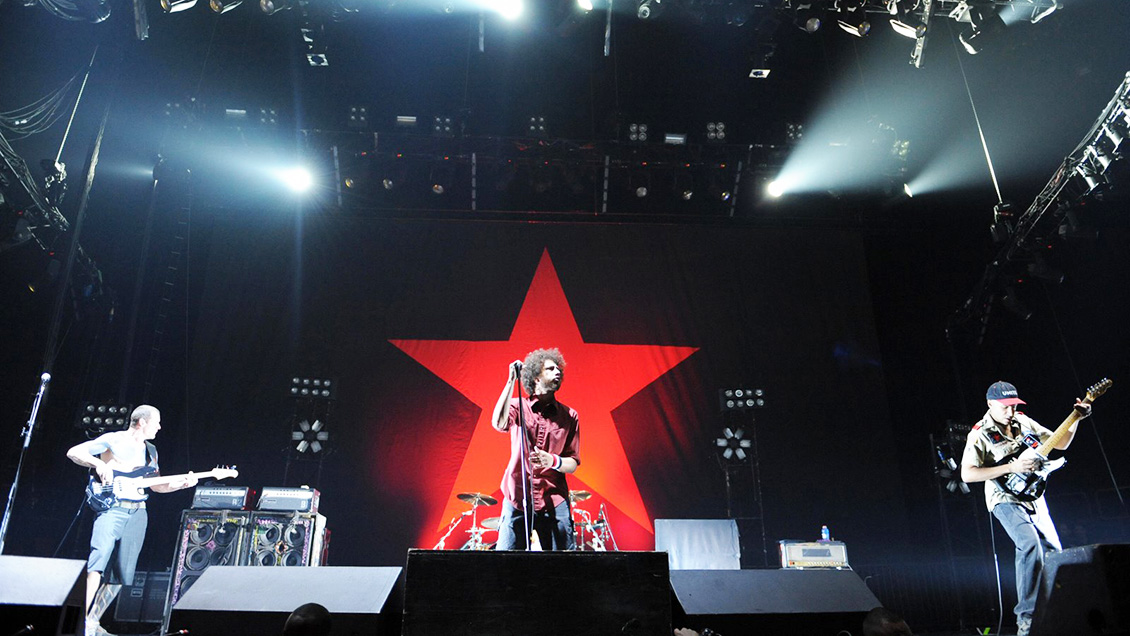 Bajista de Rage Against the Machine asegura que la banda regresará con shows sin distanciamiento social