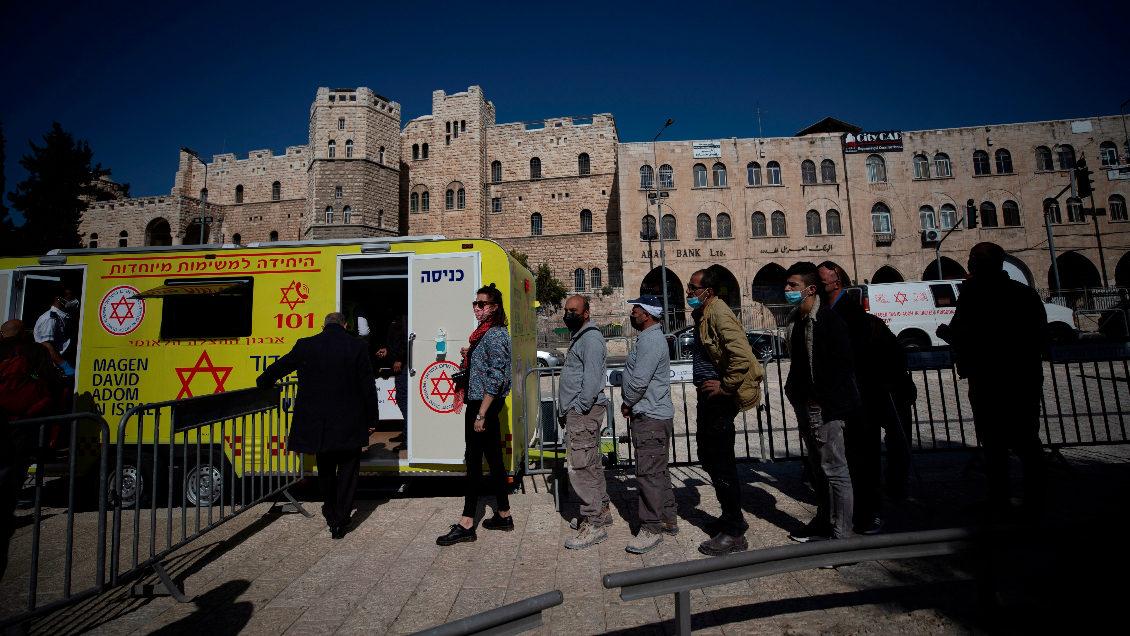 Vacunación permitió a Israel la reapertura de bares, restaurantes y el retorno a las clases