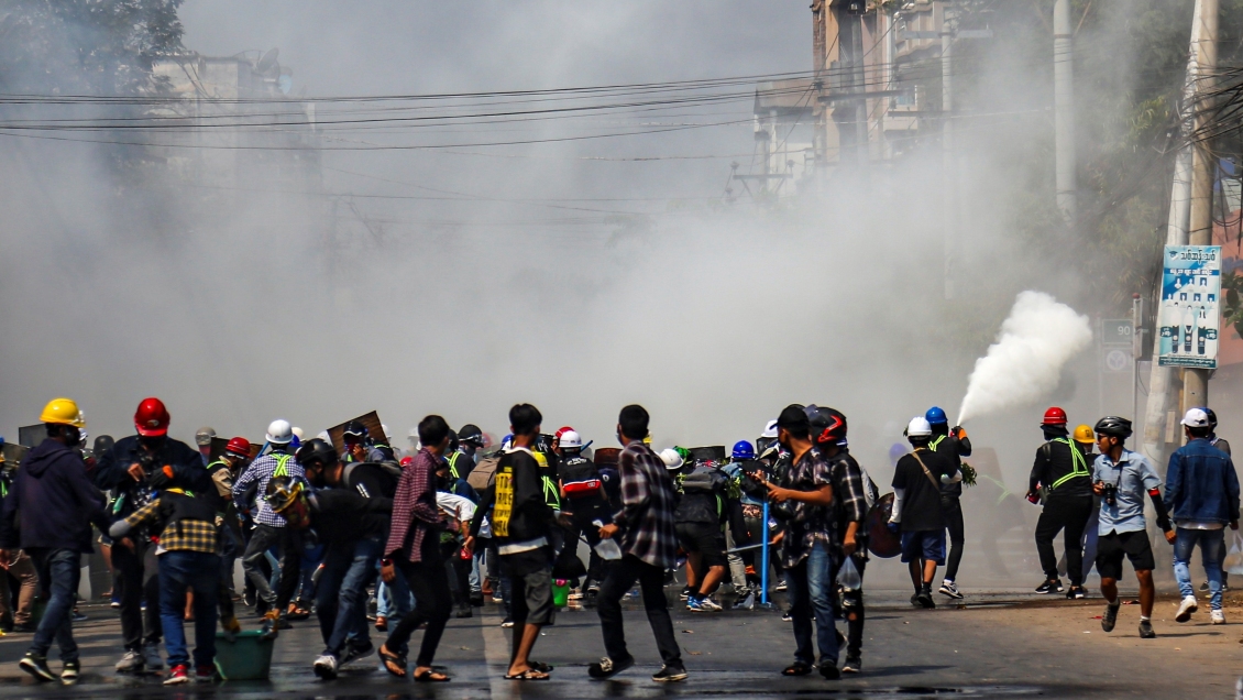 El ejército de Birmania nuevamente es acusado de disparar contra los manifestantes en protestas