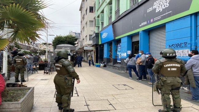 Carabineros desalojó a 40 personas de un edificio que funcionaba como hotel en Viña del Mar