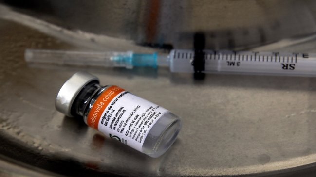 Brasil: Coronavac se mostró eficaz contra tres variantes del coronavirus