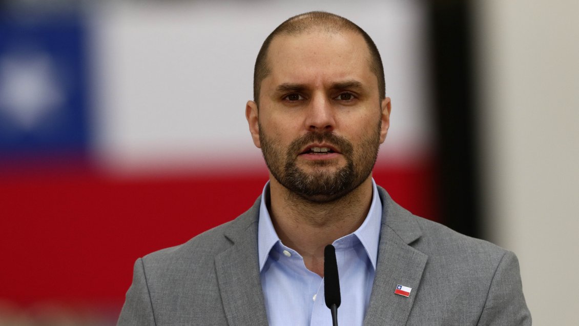 Bellolio: Lamentamos que en el Congreso algunos le presten ropa a la violencia