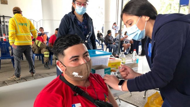 Brigadistas de Conaf en Ñuble accedieron a la segunda dosis de vacuna contra el Covid-19