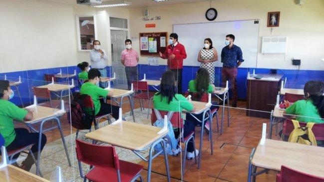 Dieciocho escuelas y colegios de Ñuble incorporan cuadrillas sanitarias contra el Covid-19
