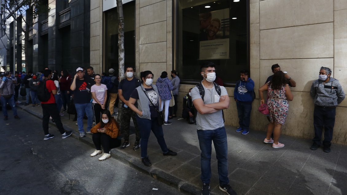 RM: 60% de las comunas tiene más del doble de casos activos de hace un mes