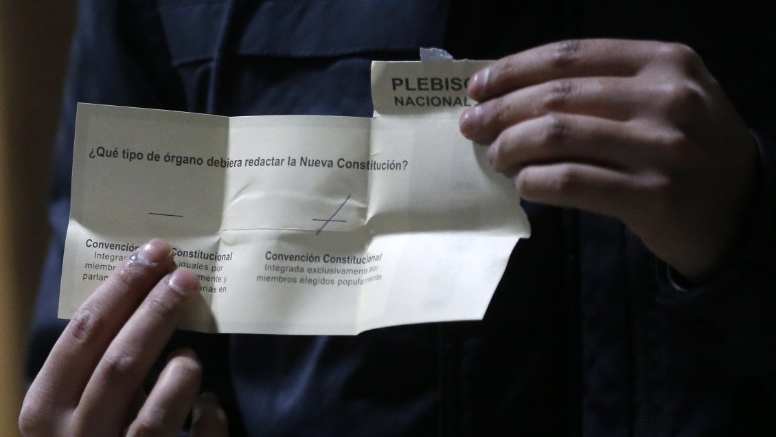 Diputados RN recurrieron al Servel por franja que habla de la muerte de Piñera