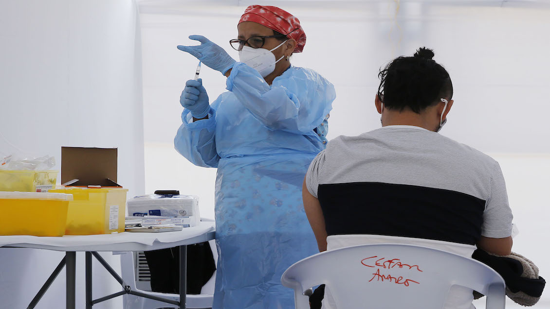 Chile se acerca a los 3 millones de vacunados con ambas dosis