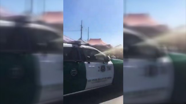Indignación causan registros de carabineros lanzando gas pimienta en feria de Puente Alto