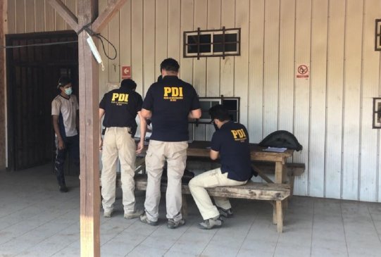 Extranjeros fueron sorprendidos trabajando ilegalmente y sin condicones sanitarias en un predio