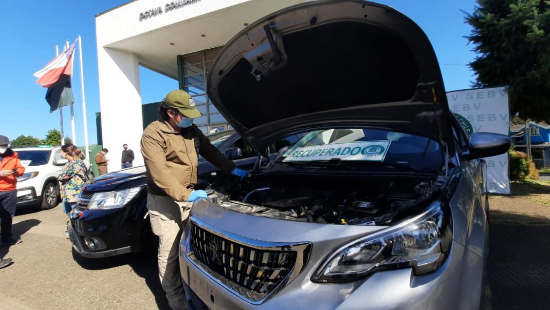 Carabineros recuperó cuatro autos robados durante 