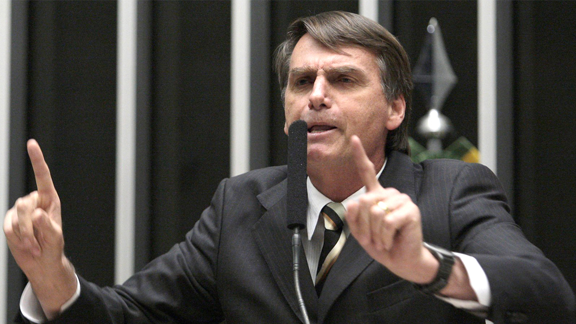 Bolsonaro deberá indemnizar a reportera por ofensa machista y sexual