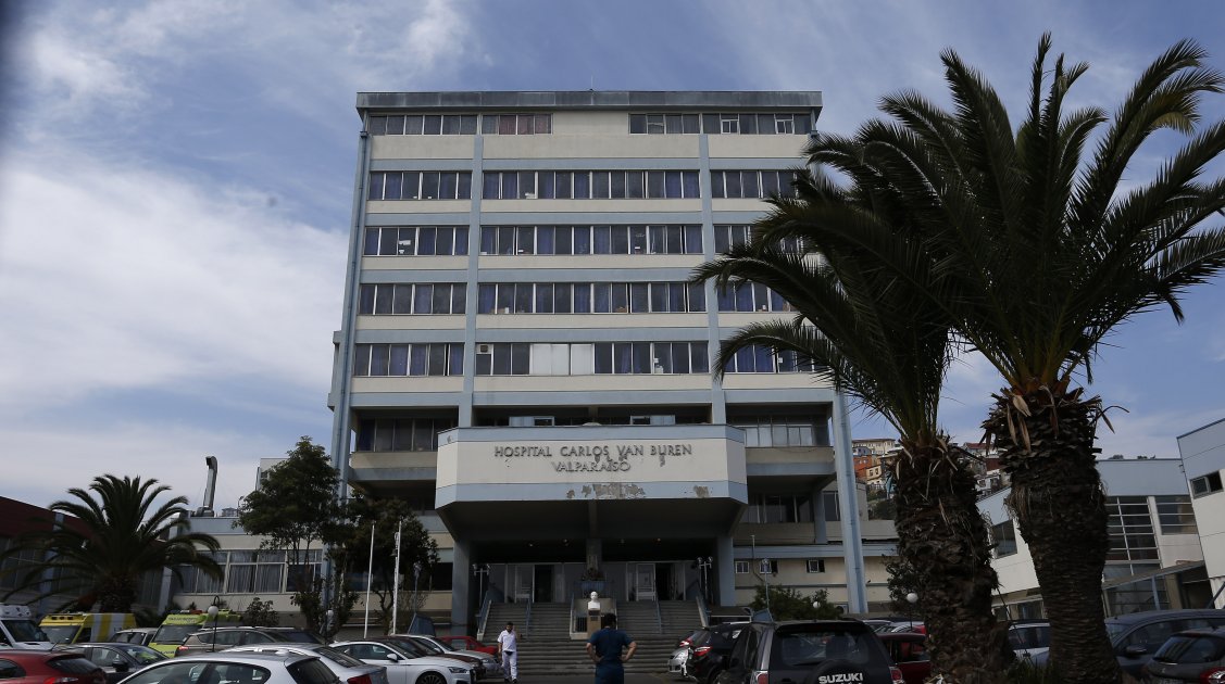 Por riesgo de ver superada su capacidad, Hospital Van Buren habilitó nuevo recinto para custodia de fallecidos