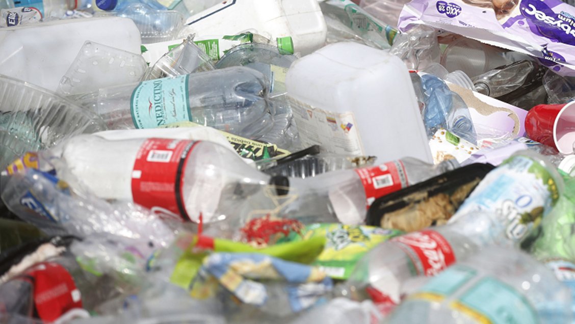 Cámara de Diputados aprobó proyecto que restringe plásticos de un solo uso